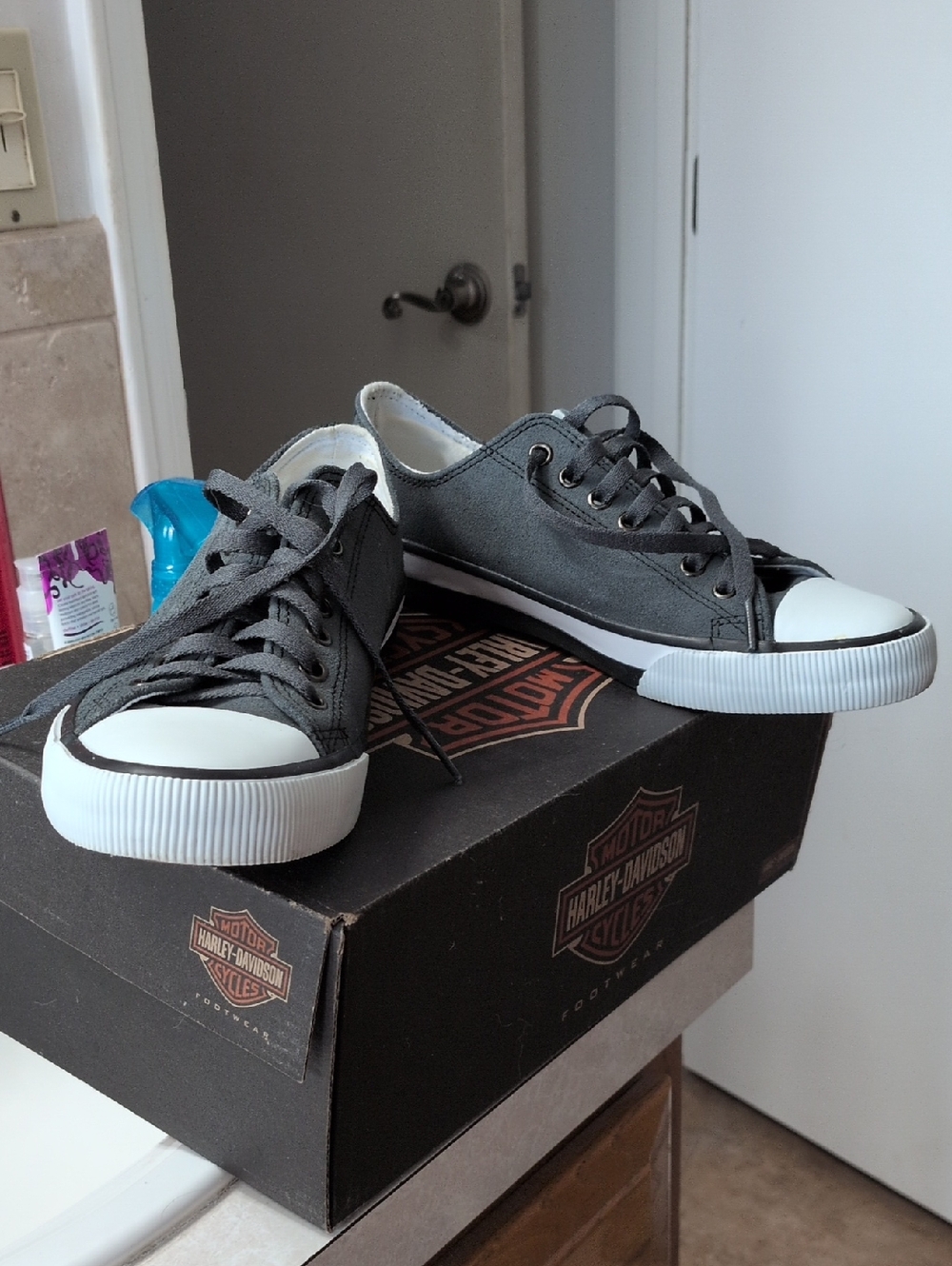 Women's Harley-Davidson Sneakers, Gray, Burleigh Size 8.5- Casual Lace-Up Shoes